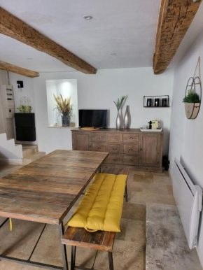 Maison de village entièrement rénovée avec goût